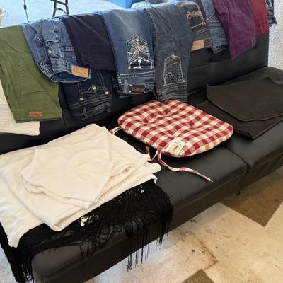 Sale Photo Thumbnail #116