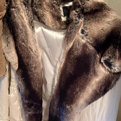 Sale Photo Thumbnail #101