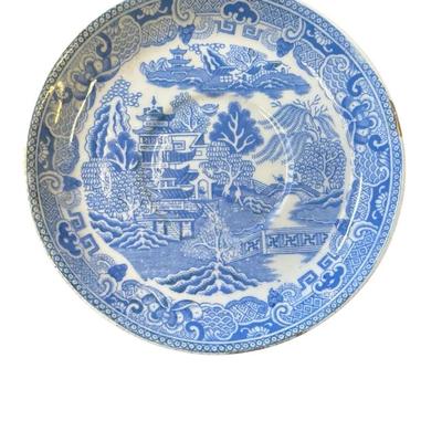 Crown Staffordshire England Blue Willow Plate