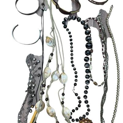 Mixed Fashion Jewelry & Bracelets Collection (Multiple Pieces)