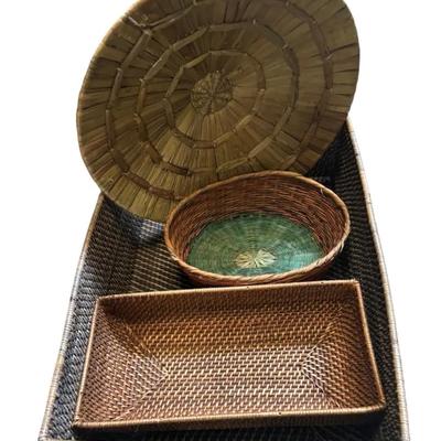 Nested Rustic Wicker Baskets (15 Pieces)