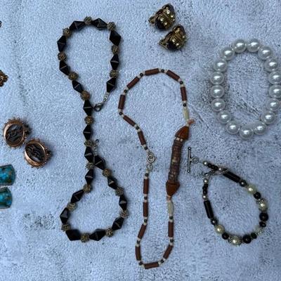 Estate Collection of Vintage Jewelry – Mixed Beaded & Statement Pieces