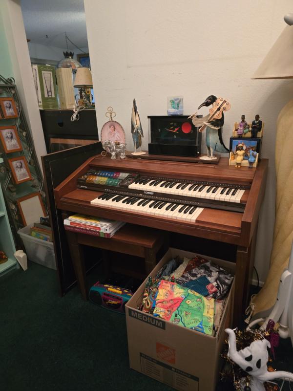 Sale Photo Thumbnail #43