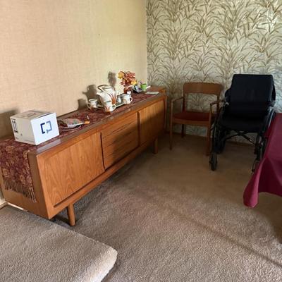 Sale Photo Thumbnail #4