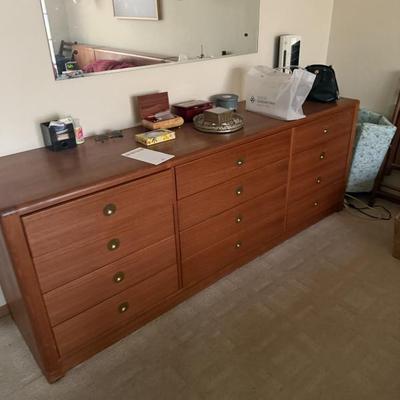 Sale Photo Thumbnail #9