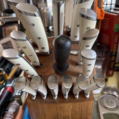 Sale Photo Thumbnail #419