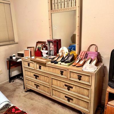 Sale Photo Thumbnail #48