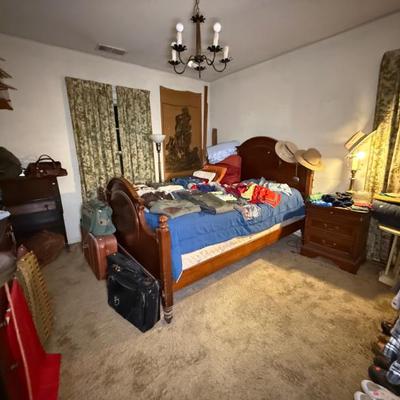 Sale Photo Thumbnail #17