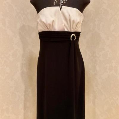 Sale Photo Thumbnail #47