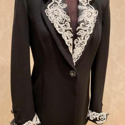 Sale Photo Thumbnail #36