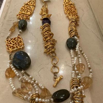 Sale Photo Thumbnail #85