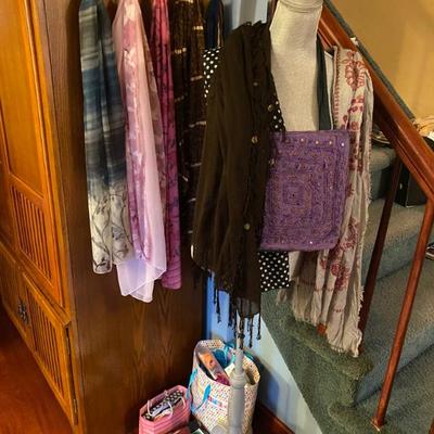 Sale Photo Thumbnail #17: Estate Sales By Olga in Cranford, NJ