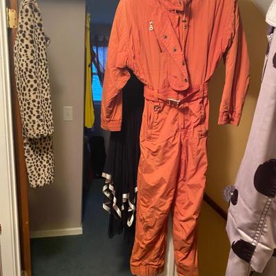 Sale Photo Thumbnail #72: Estate Sales By Olga in Cranford, NJ