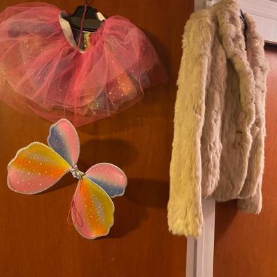 Sale Photo Thumbnail #71: Estate Sales By Olga in Cranford, NJ