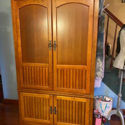 Sale Photo Thumbnail #14: Estate Sales By Olga in Cranford, NJ