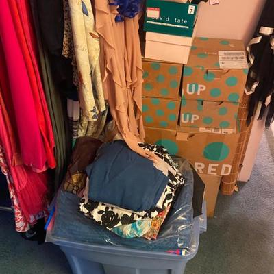 Sale Photo Thumbnail #77: Estate Sales By Olga in Cranford, NJ