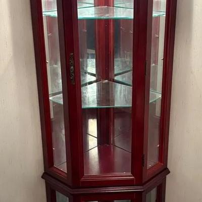 Corner Curio Cabinet w/Mirrored Glass Shelves & Interior Light in Cherry Wood Finish 