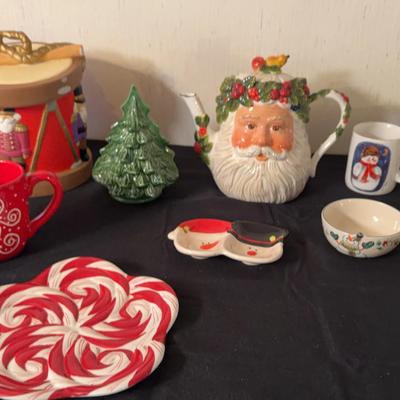 Large Santa Teapot/Coffee Urn, Ceramic Nutcracker Cookie Jar w/11 Various Xmas Pieces