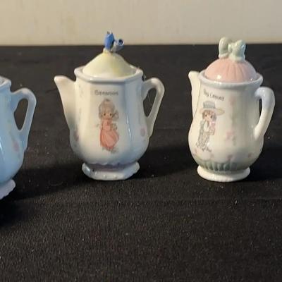 Precious Moments Spice Teapot Spice Jars (6)