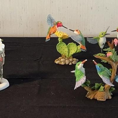 Collection of 12 Bird Figurines (5) By Hamilton Collection  (7) Birds & Looms