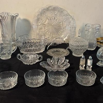 20 Diamond Cut Crystal Pieces