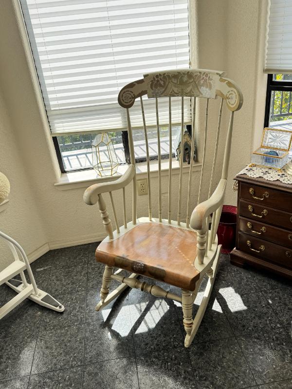 Sale Photo Thumbnail #26