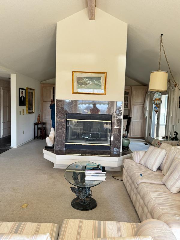 Sale Photo Thumbnail #21