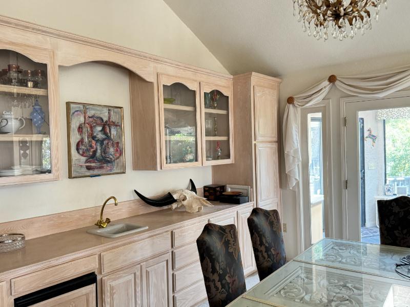 Sale Photo Thumbnail #11