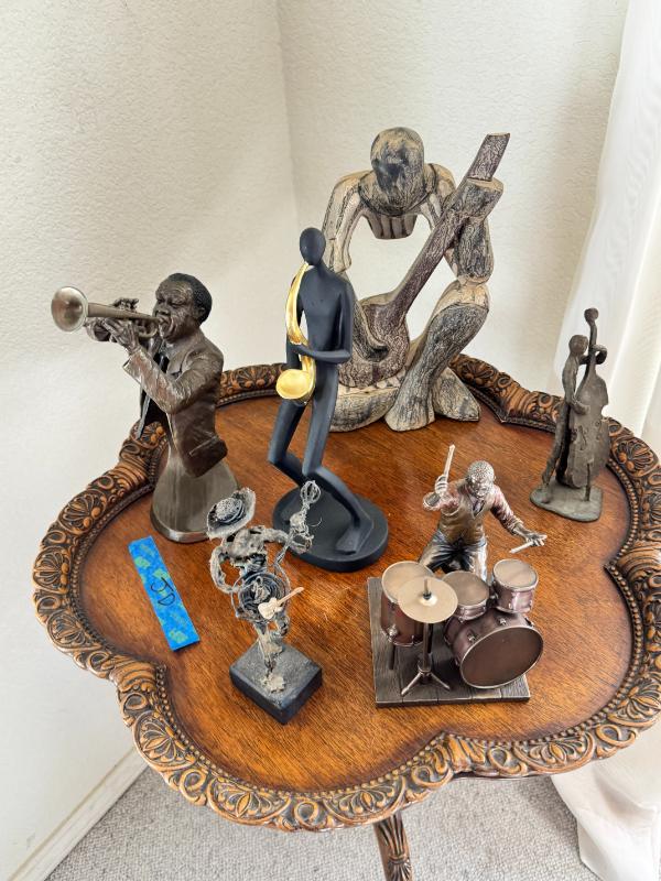 Sale Photo Thumbnail #19