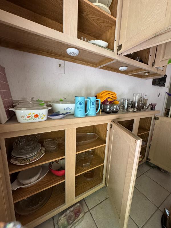 Sale Photo Thumbnail #2