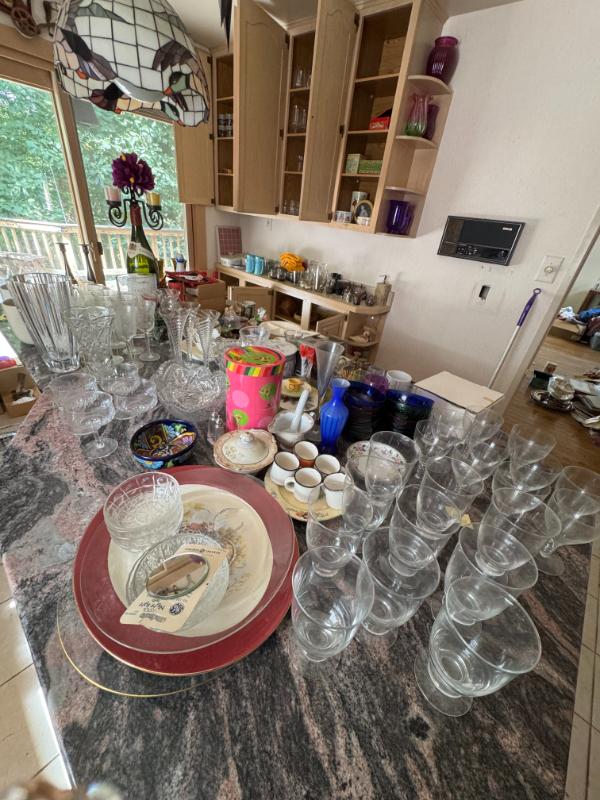 Sale Photo Thumbnail #3