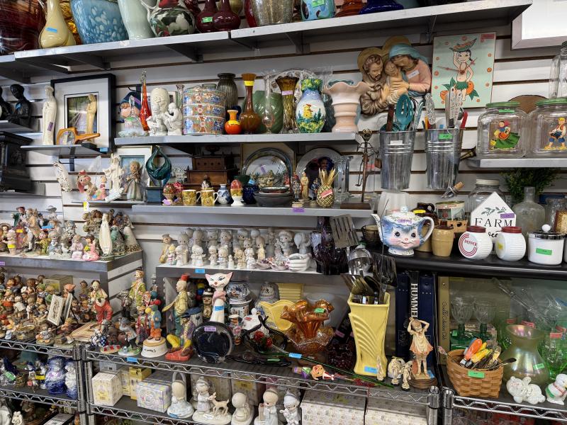 Sale Photo Thumbnail #17