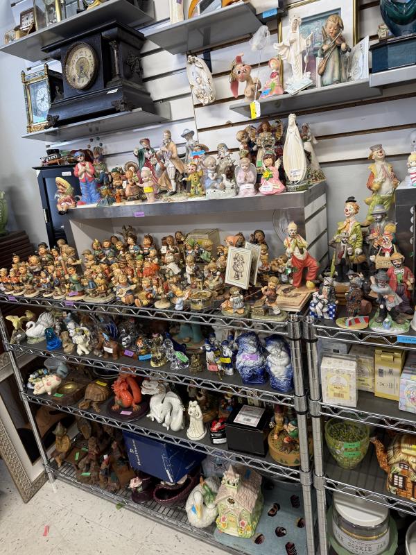 Sale Photo Thumbnail #20