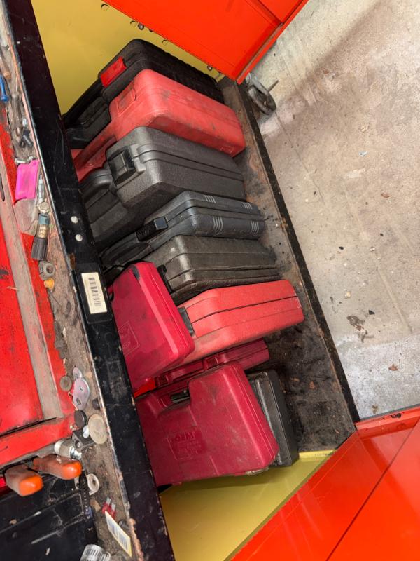 Sale Photo Thumbnail #9