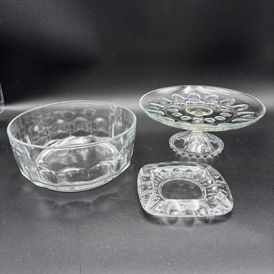 Rare Thumbprint Cake Platter & Serving Bowl & Cigar Ashtray