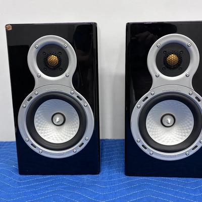 Monitor Audio GOLD Signature GS10 Bookshelf Speakers - Gloss Black r35 (See Description for Cond.)