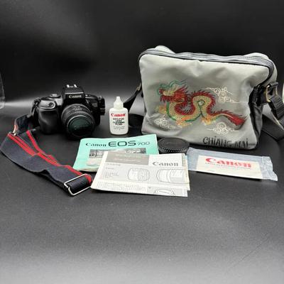 Cannon EOS 700 Camera with an EF35-70mm F 3.5-4.5A with Canon Bag
