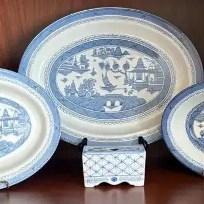Woods Ware “Canton” by Wood & Sons – Blue & White Serving Pieces