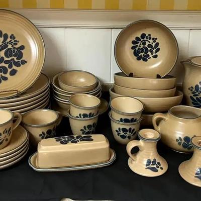 Pfaltzgraff “Folk Art” Stoneware Dinnerware – 42-Piece Set