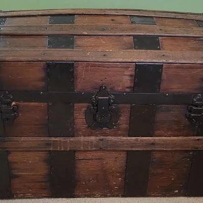 Vintage Wooden Trunk with Metal Hardware & Removable Tray