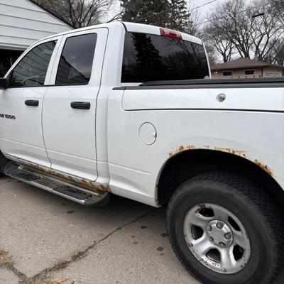 Sale Photo Thumbnail #3