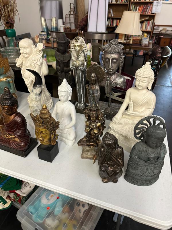 Sale Photo Thumbnail #18