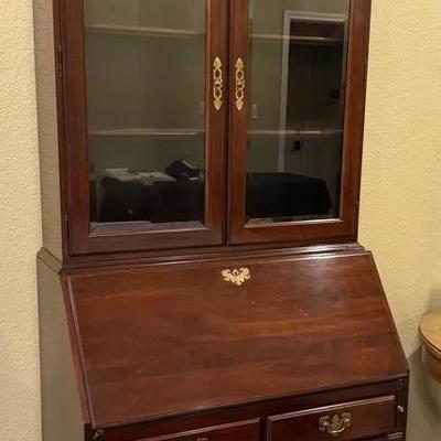 Ethan Allen Secretary Desk With Curio 