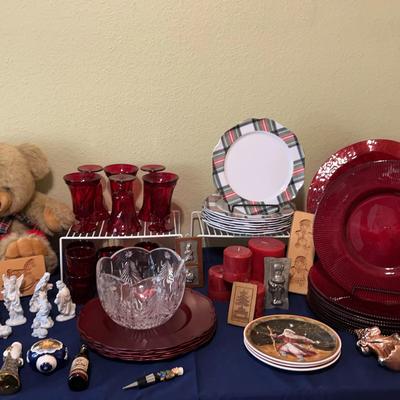 Christmas Entertainment And Decor.