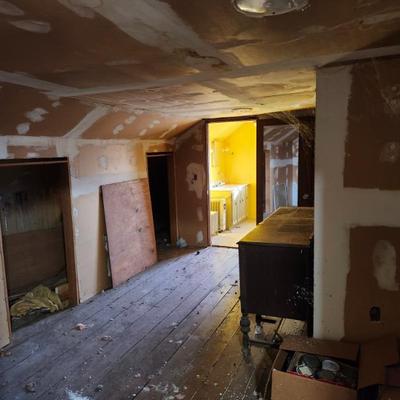 Sale Photo Thumbnail #28