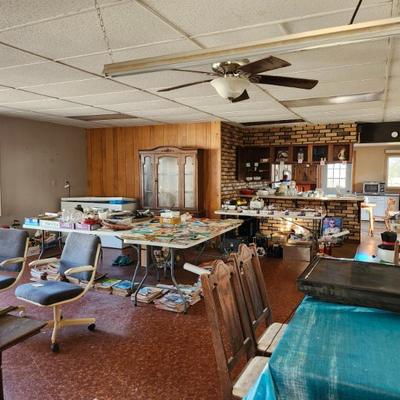 Sale Photo Thumbnail #19