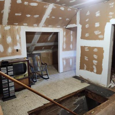 Sale Photo Thumbnail #24