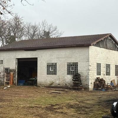 Sale Photo Thumbnail #40