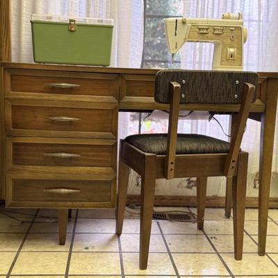 Sale Photo Thumbnail #3