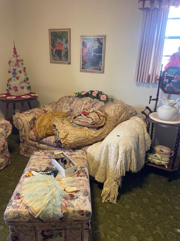 Sale Photo Thumbnail #24